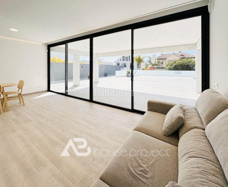 Foto 72ccd24a-edac-4db2-8794-8226e446b1f5. Chalet en Playa Fañabé Alto Adeje