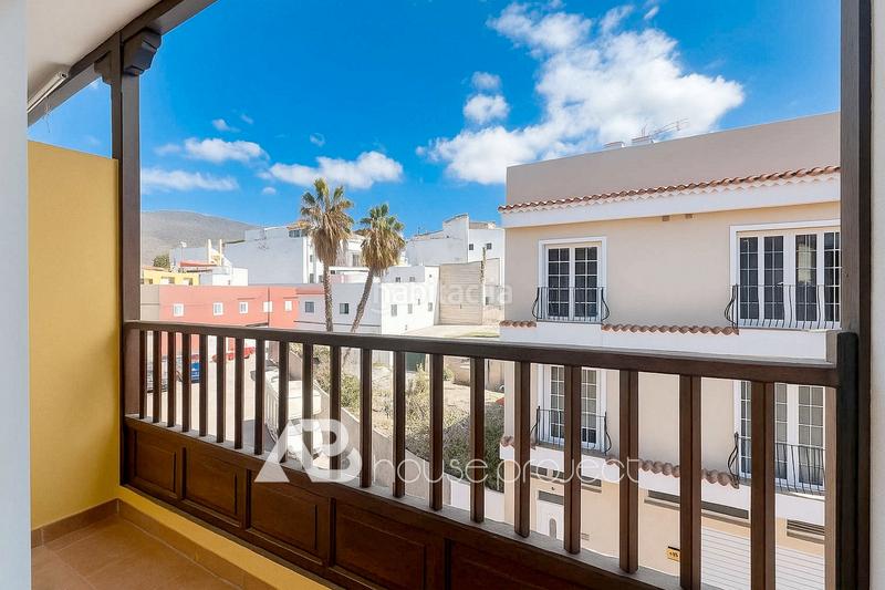 Foto ea3fb9d5-2466-45d1-8b88-112f4bc4c32e. Maison jumelée avec parking dans Valle San Lorenzo Arona