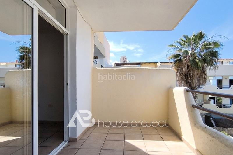 Foto 3c39911a-6fa5-4090-b8f0-3f2ab67027ca. Appartamento con parcheggio piscina in Callao Salvaje - Playa Paraíso Adeje