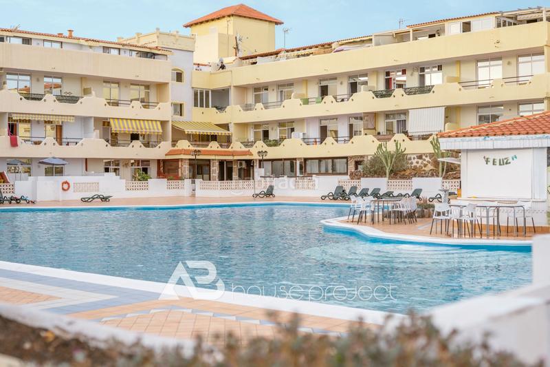 Foto 6f1f8f15-67dd-4952-a1a9-edc570bf9b58. Appartamento con parcheggio piscina in Callao Salvaje - Playa Paraíso Adeje