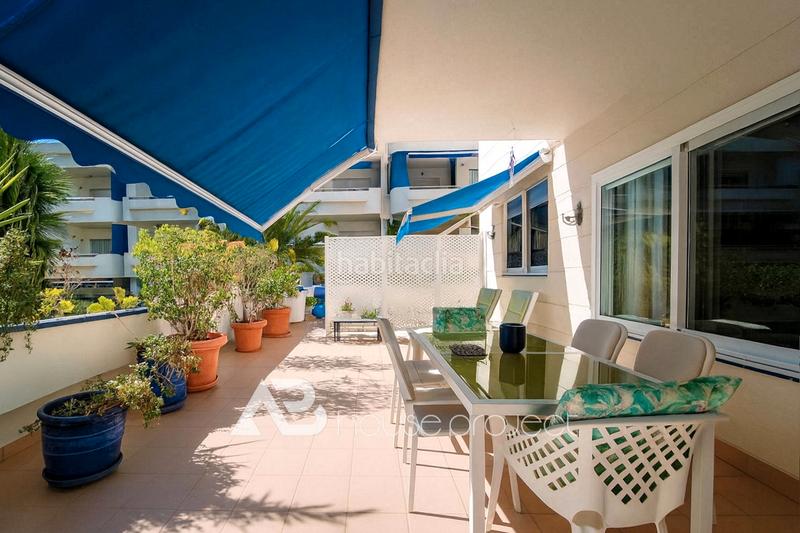 Foto 417ef360-e2b1-4d95-9df6-d7506d9a2c0d. Pis amb aparcament piscina a Los Cristianos Arona