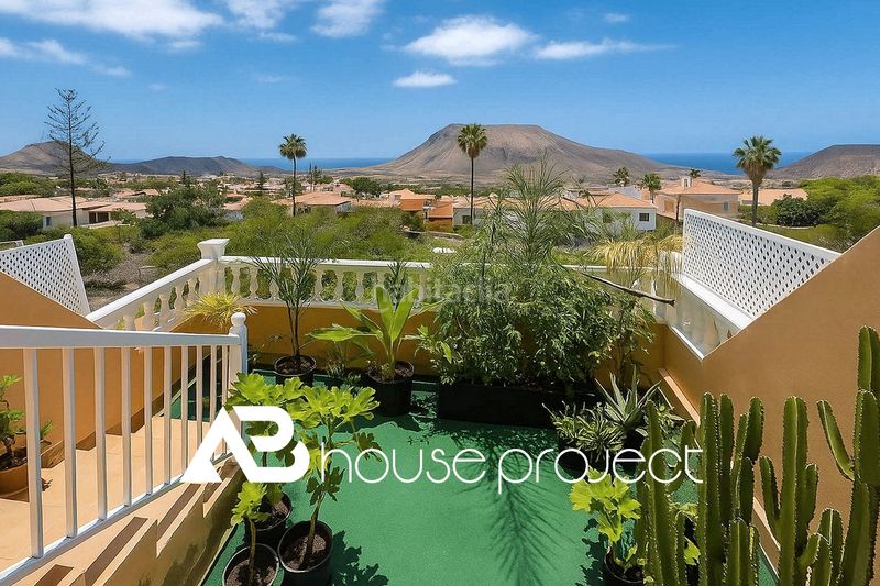 Foto b6e288cc-f336-4716-ad37-0beea37038b5. Pis amb aparcament piscina a Chayofa Arona