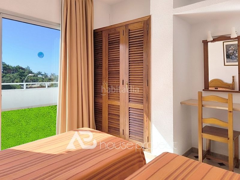 Foto 021c05c0-4683-40b2-b829-baca3c3e57a1. Pis amb piscina a San Eugenio Alto Adeje