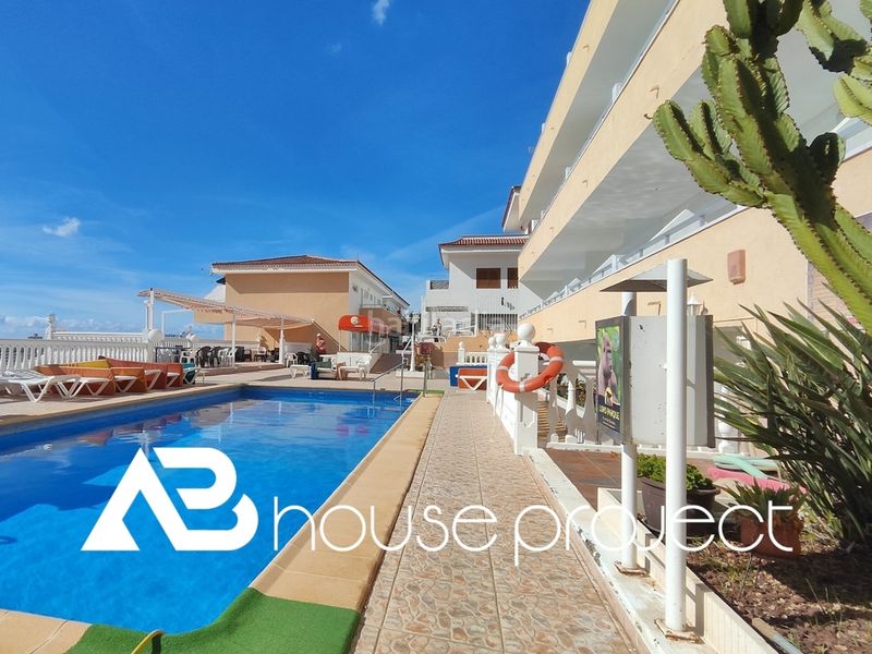 Foto d7d46ecc-b8fa-4b26-8b67-905efdf96f61. Pis amb piscina a San Eugenio Alto Adeje