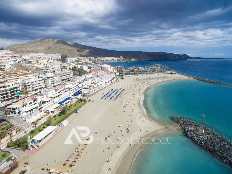 Foto cffd2950-7b42-4502-b3c9-37badd0fcbb8. Pis amb piscina a Los Cristianos Arona