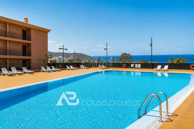 Foto ed799ff5-43cd-49a0-a3c1-1ce2e9021291. Pis amb aparcament piscina a Los Cristianos Arona