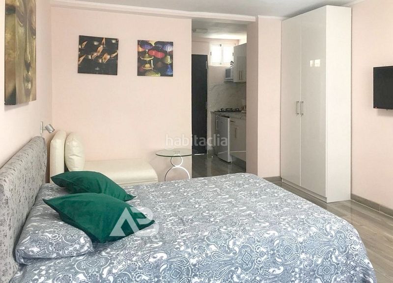 Foto 0aef8f49-18f6-4897-9d9f-b0ba89a0785d. Studiowohnung mit pool in Playa de las Américas Adeje