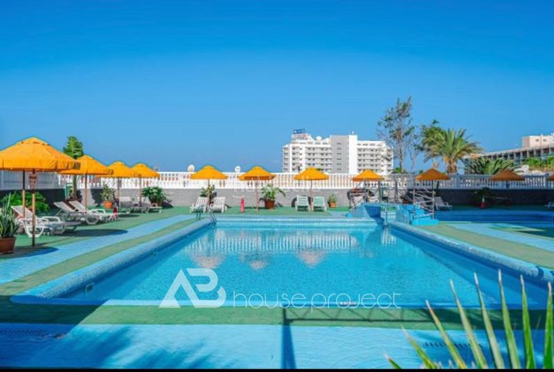 Foto aef1b88d-74b6-475f-aa5e-16a4f9dbb19f. Studiowohnung mit pool in Playa de las Américas Adeje