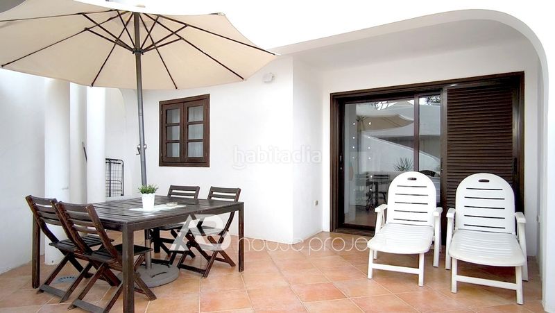 Foto 1c9f206f-0f61-429f-83ed-18c47ba666d2. Etagenwohnung mit parking pool in Callao Salvaje - Playa Paraíso Adeje