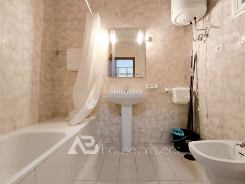Foto ac50522a-d9d5-489e-98e5-a6f547d6c4c7. Estudio en pasaje austria 9m en San Eugenio Alto Adeje