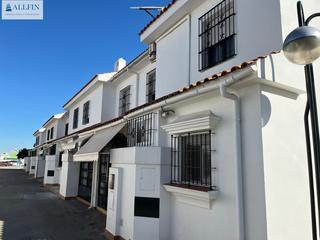 Casa adossada a El Altillo. Adosado en venta en zona el altillo