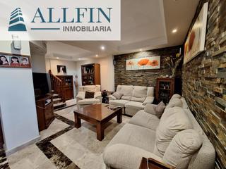 Casa a Vallesequillo. Casa independiente en vistalegre