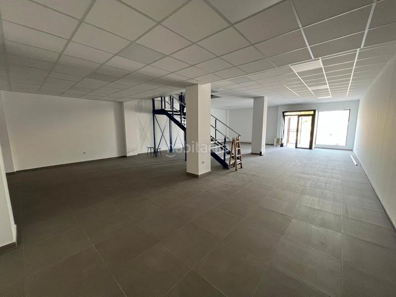 Foto e4098f4f-0ca9-4250-a46b-41dd10ebe244. Local comercial a plaza alegría 3 a Los Villares Arganda del Rey