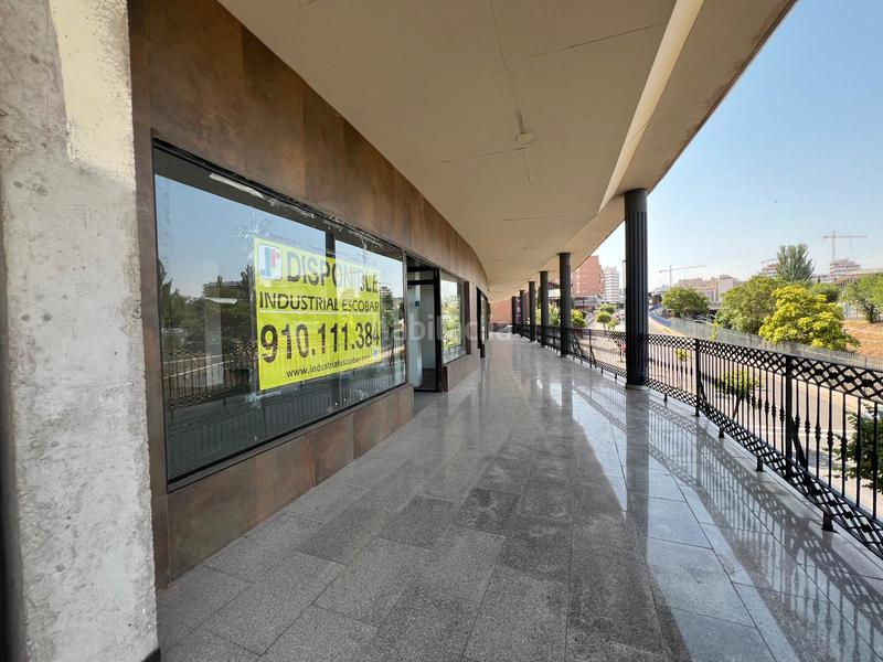 Foto 8852e997-26a4-413e-aa09-0c24ca957932. Local comercial a plaza alegría 3 a Los Villares Arganda del Rey