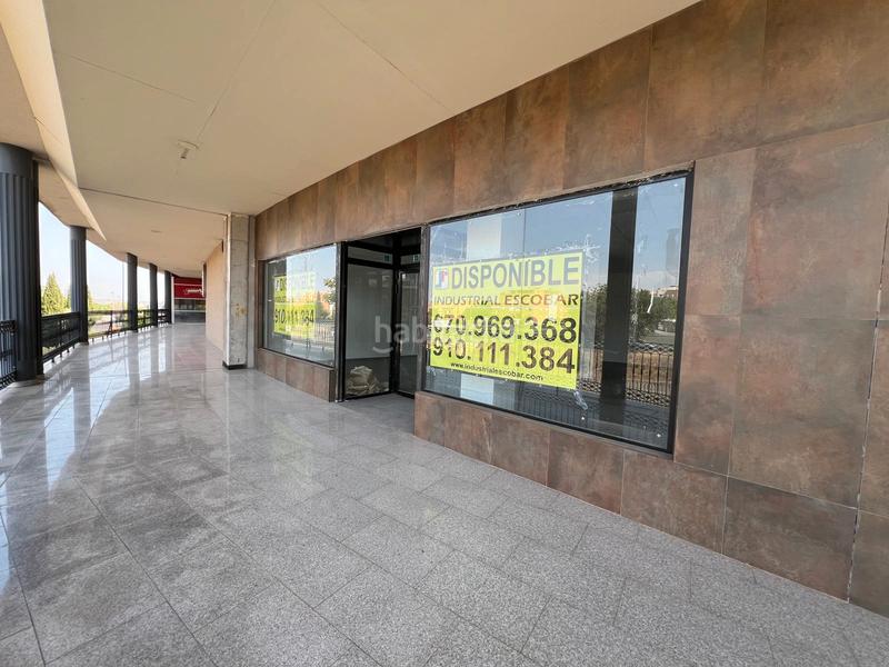 Foto 8c612902-7b71-42e0-813d-a67d41d04ee9. Local comercial a plaza alegría 3 a Los Villares Arganda del Rey