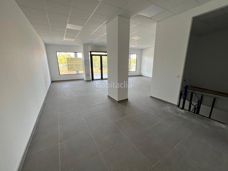 Foto ed9acef9-2cfb-4802-8dab-a7edf3a566f9. Local commercial dans plaza alegría 3 dans Los Villares Arganda del Rey