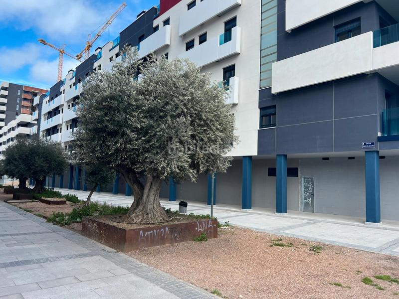 Foto a4d70f11-63a2-4adb-bce0-53a5affb7ae5. Affitto locale commerciale in Centro Arganda del Rey
