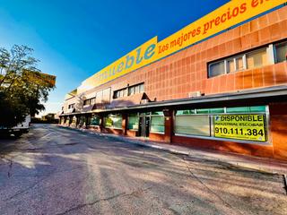 Location Bâtiment à usage industriel à Avenida de madrid 46. Nave comercial