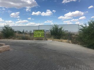Solar industrial en Calle cabo de trafalgar 84c. Suelo comercial
