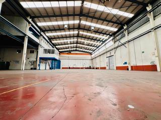 Lloguer Nau industrial  Calle brezo 54. Nave industrial