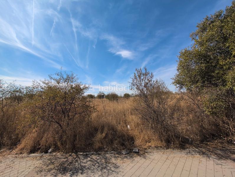 Foto e851def4-3bbd-46c5-98ff-0577563eb69d. Solar industrial en calle vigil 18 nave comercial en Madrid