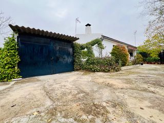 Country house in Illana. Casa de pueblo