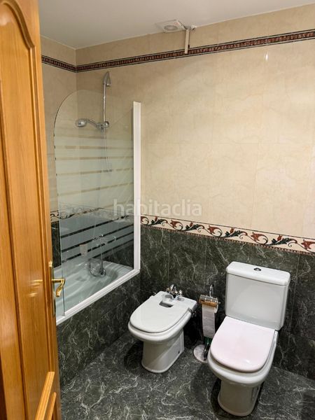 Foto 24a4dfeb-9730-40ca-bb91-fbce6cdadc48. Casa adossada amb xemeneia calefacció a El Mirador-El Grillero Arganda del Rey