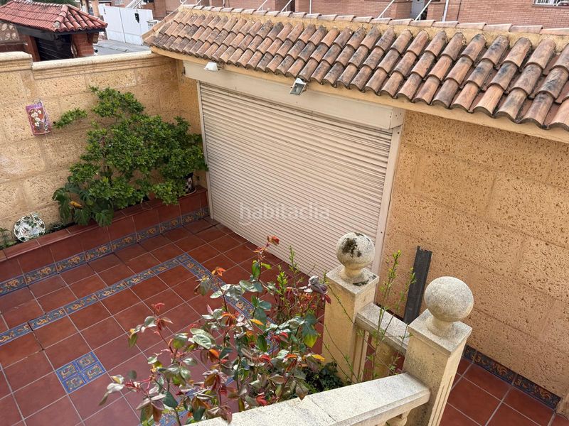 Foto c10e7fe2-881a-42b2-905f-86c59561f099. Casa adossada amb xemeneia calefacció a El Mirador-El Grillero Arganda del Rey