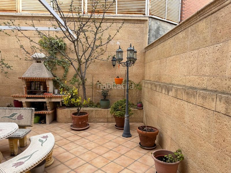 Foto fceb4d3f-2bed-4699-b18f-81424094295e. Casa adossada amb xemeneia calefacció a El Mirador-El Grillero Arganda del Rey