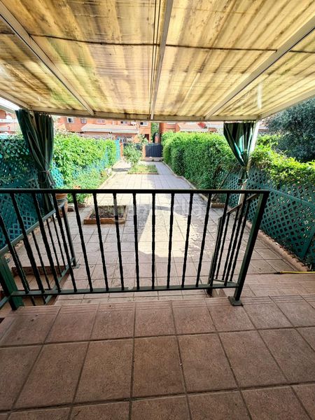 Foto 144282d0-8af2-4d25-85e9-76fddef73632. Xalet a calle picos de europa 5 a La Poveda Arganda del Rey