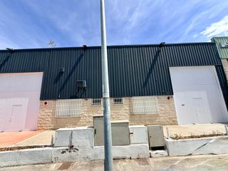 Rent Industrial building in Calle cabo de trafalgar 23. Nave industrial en arganda