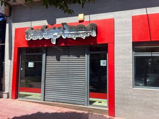 Local Comercial a Calle de los Ángeles 10