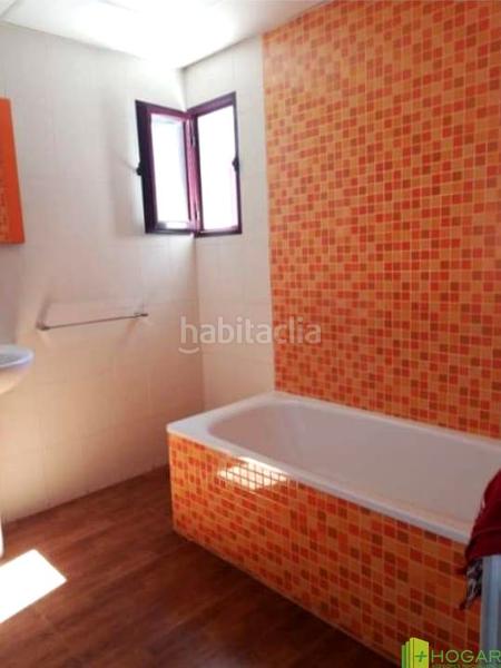 Foto ded81972-cb4a-4b10-bec5-c37e31772ea4. Duplex con riscaldamento in Belén - San Roque Jaén
