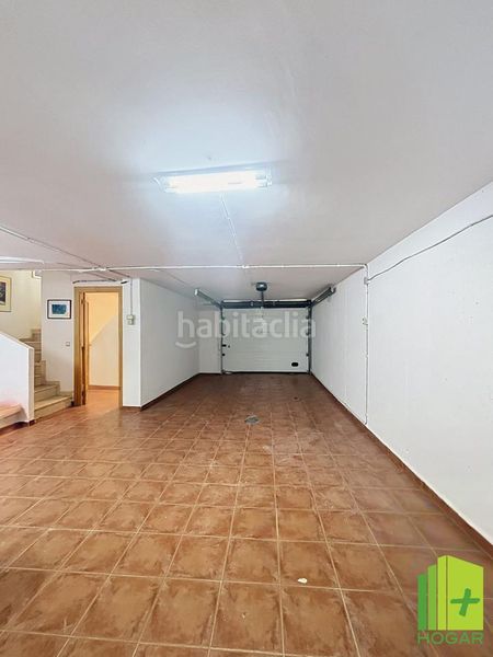 Foto 5c06356c-001e-465c-a69c-5a30c9883910. Casa aparellada amb piscina a Jabalcuz Jaén
