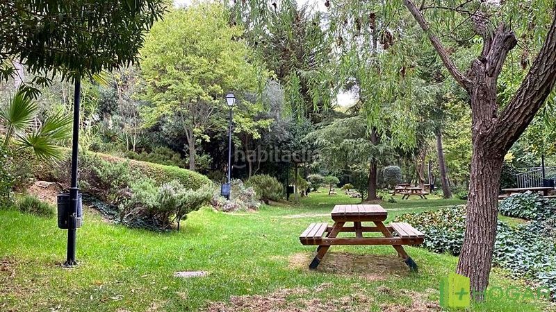 Foto c119e98d-0696-4ab7-8051-b0cddecab881. Casa aparellada amb piscina a Jabalcuz Jaén