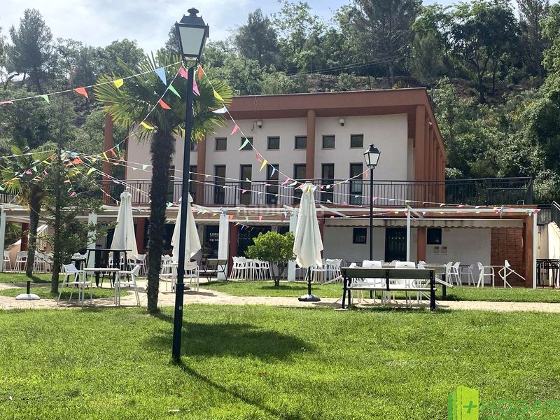 Foto d4378716-852d-4a8f-92de-8466a421b8aa. Casa aparellada amb piscina a Jabalcuz Jaén