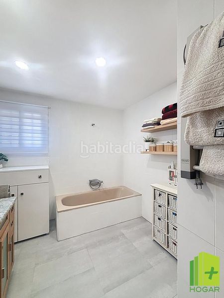 Foto 9c791e7d-800b-4e2d-9c11-8bdaefd24edd. Àtic a Belén - San Roque Jaén