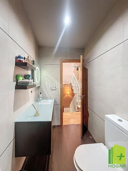 Foto 0ba8032d-d207-4f10-a5b8-6033bd87d18e. Casa adossada amb calefacció a Santa Isabel Jaén