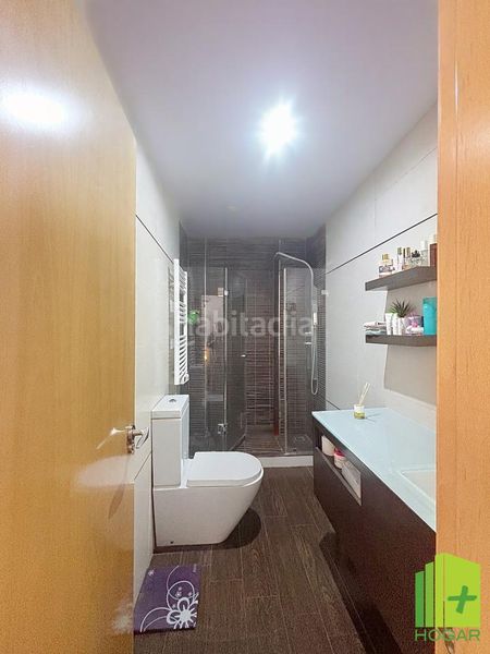 Foto 1373952b-3fa6-43de-9b2e-6456f426d423. Casa adossada amb calefacció a Santa Isabel Jaén