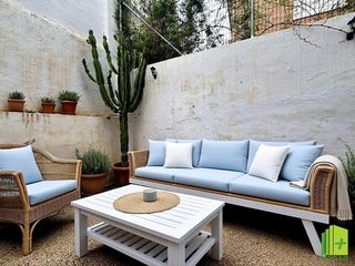 Planta baixa a Francisco suárez 17. Tu oasis, a un paso del centro.