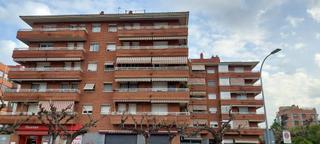 Appartement à Carrer del priorat 16. Piso 4 habitaciones en calle priorat sant andreu de la barca