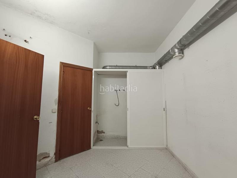 Foto 9f0e3025-9478-4c90-8f62-ad5350420725. Local comercial a Fontarrón Madrid