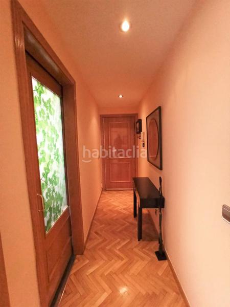Foto cbc2c7c2-e8c9-47da-9bad-33099a498e4e. Alquiler ático en Numancia Madrid