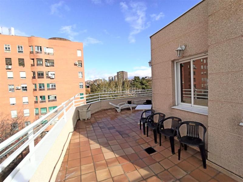 Foto dd4b2e61-cd83-4561-8044-38f8d8702edb. Miete dachwohnung mit heizung in Numancia Madrid