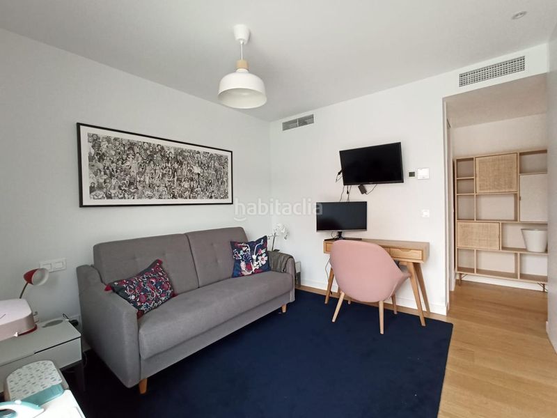 Foto 48c4faad-2572-4744-a5ce-2362c266778e. Flat with heating parking pool in San Juan Bautista Madrid