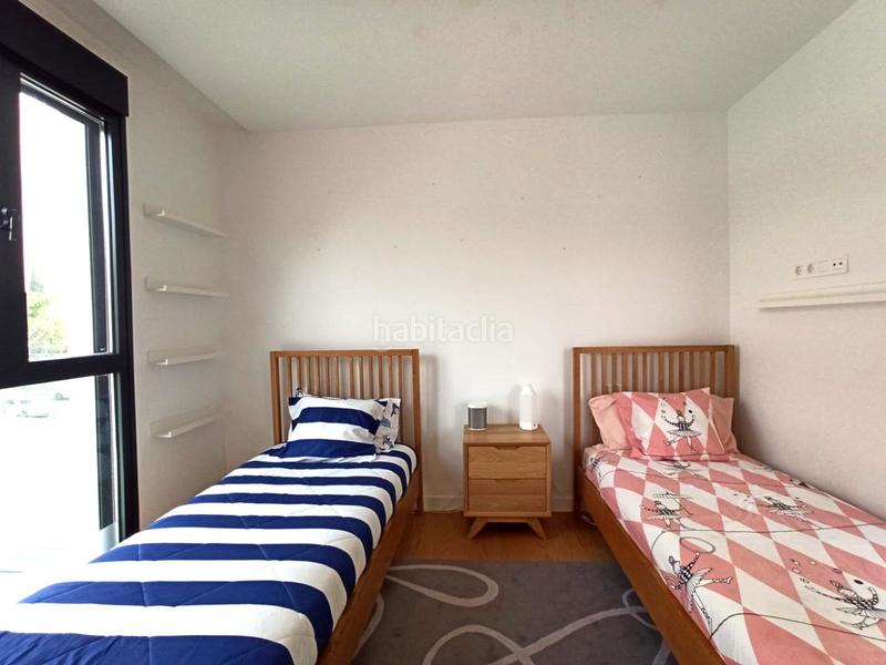 Foto 3282ec60-1e87-445f-ad32-fc2422faf0e3. Flat with heating parking pool in San Juan Bautista Madrid