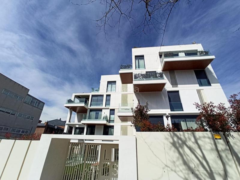 Foto 538a89c4-0a3f-475c-9d8d-b637e6c985a7. Flat with heating parking pool in San Juan Bautista Madrid