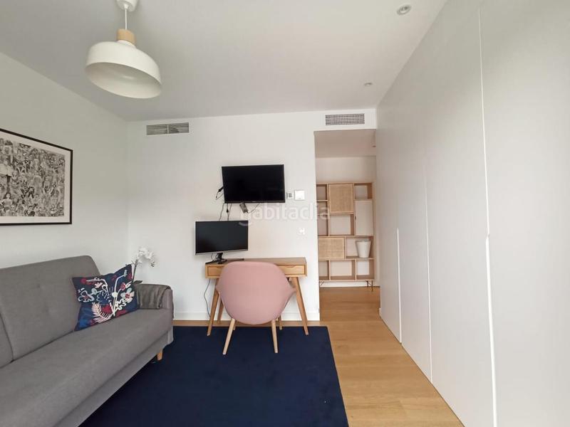 Foto 5d1c5d9d-9d6d-467b-b335-96ebacf847de. Flat with heating parking pool in San Juan Bautista Madrid