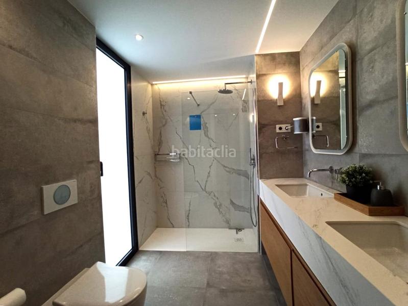 Foto cdce01a8-aa21-4a46-b94c-f1d4a8471f03. Piso en San Juan Bautista Madrid