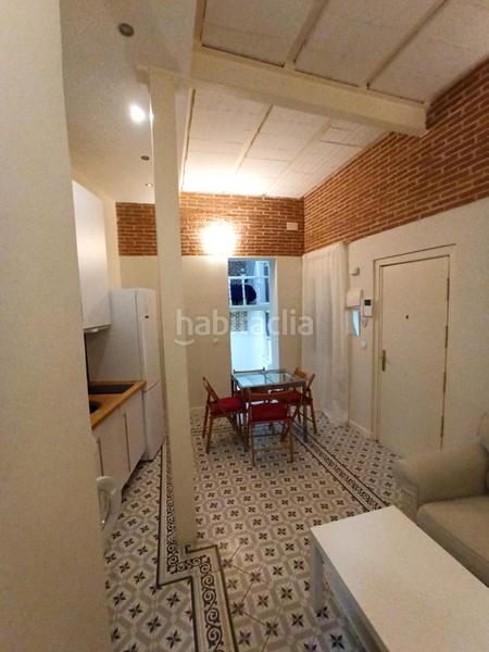 Foto 0b7a0e1f-882e-471b-b972-e1eb752dcad0. Zweistöckige wohnung mit heizung in Embajadores-Lavapiés Madrid